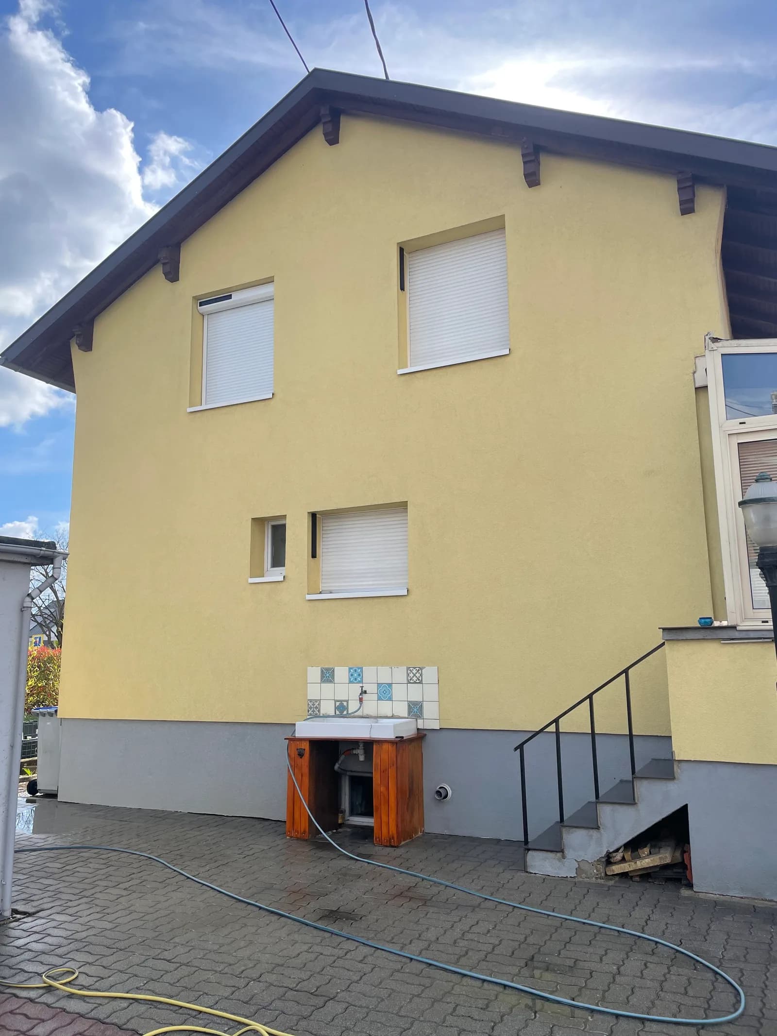 Après intervention : Façade d’une maison à étage
